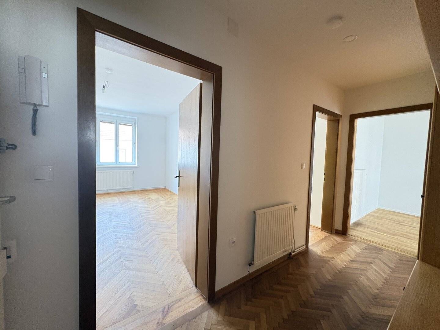 Centrally located 2-room apartment in Baden with balcony