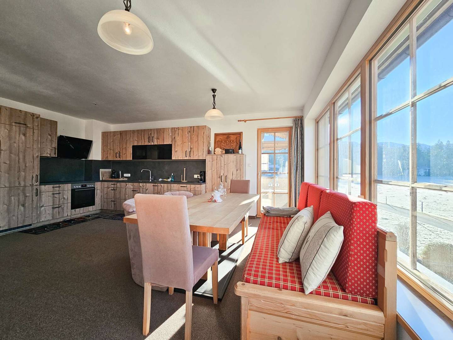 Penthouse style roof apartment with XXL terrace sauna and panoramic view