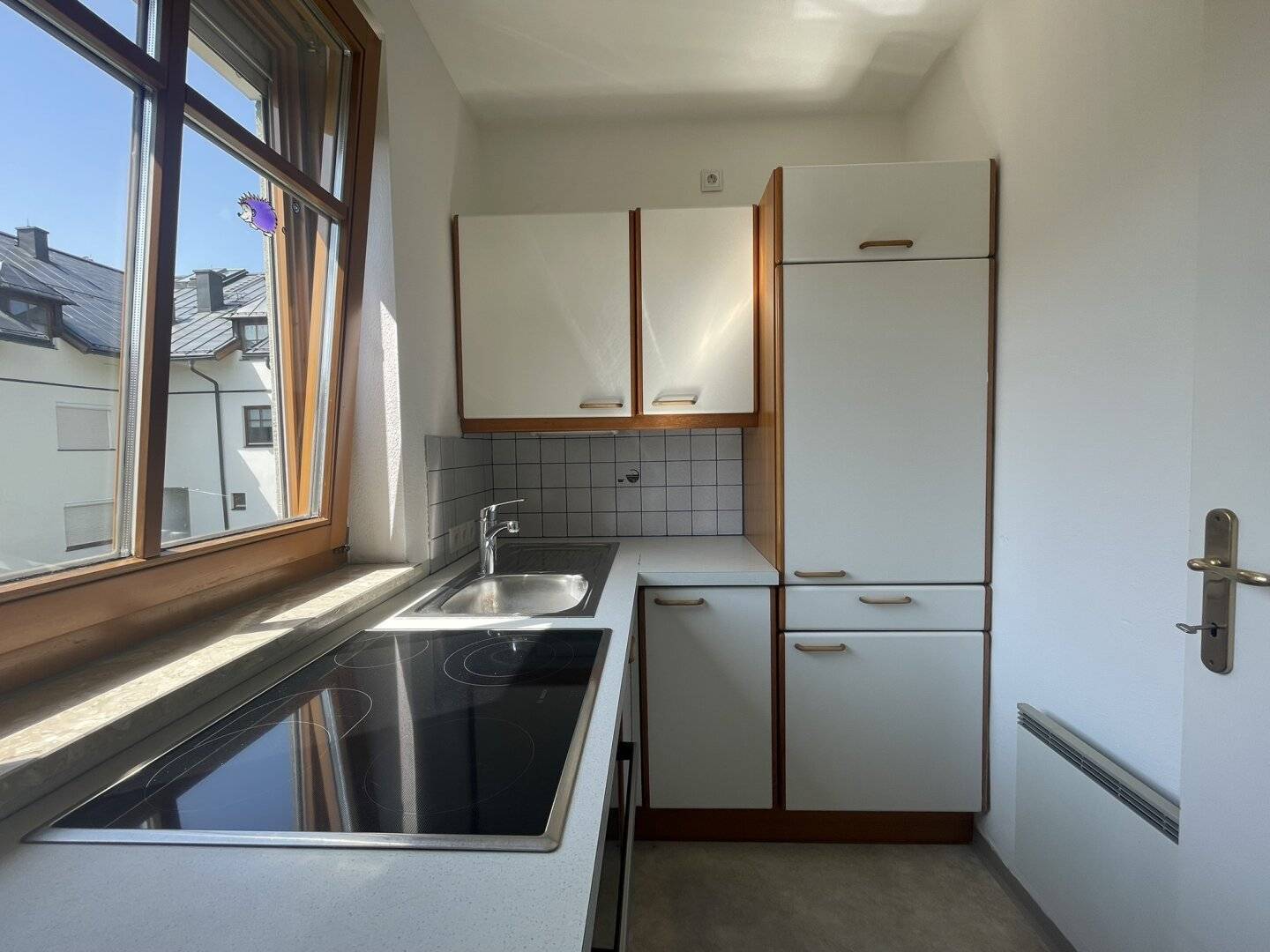 Charming 2-room apartment with balcony and parking space