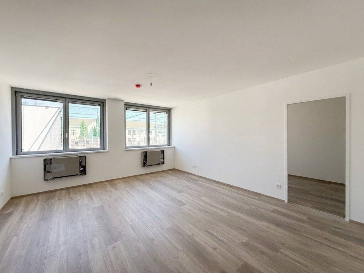New and cooled 2-room apartment with best connection to U4/U6 - first occupancy
