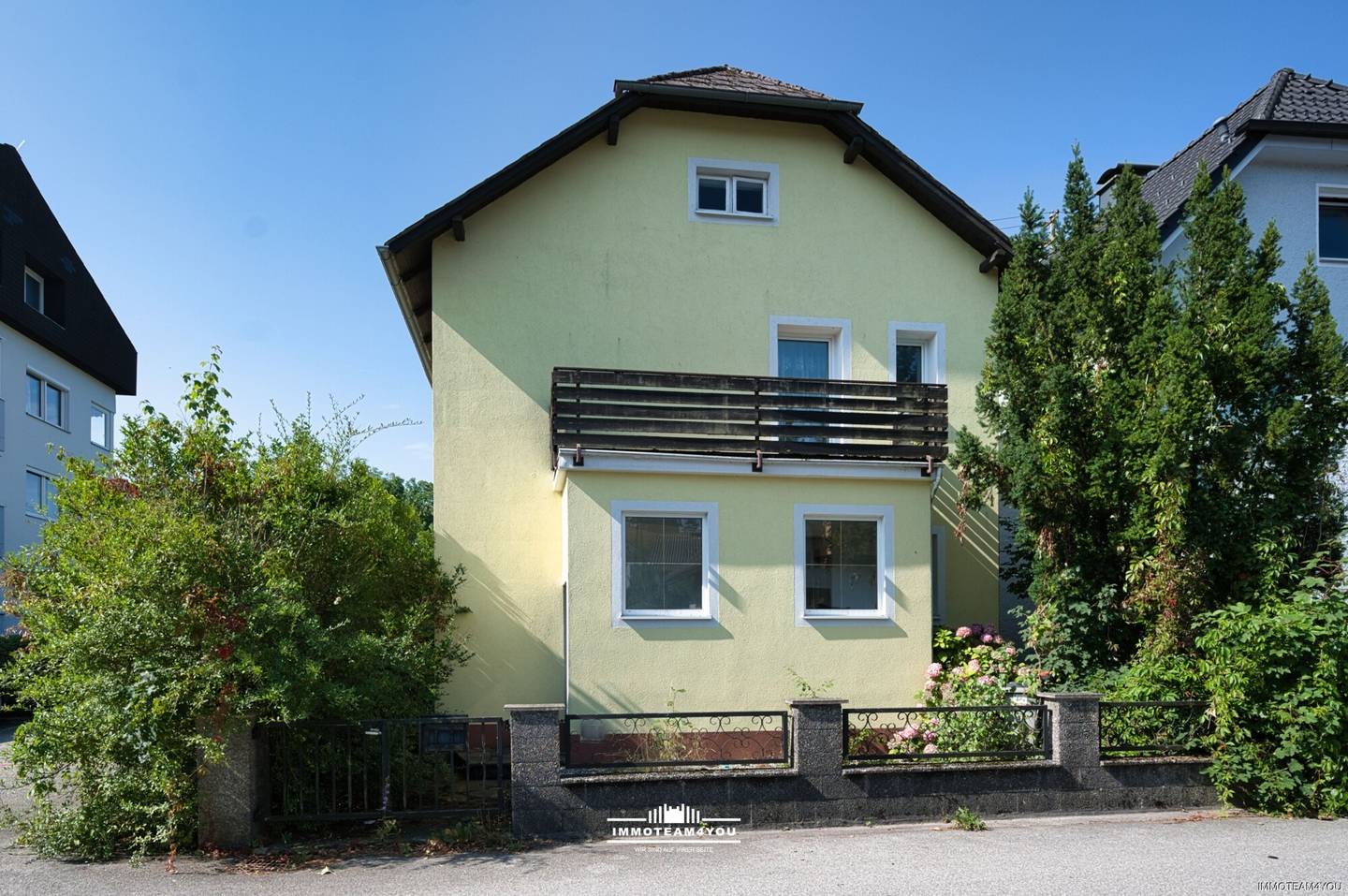 Sonnige Familienwohnung mit Gartenterrasse in Bahnhofsiedlung