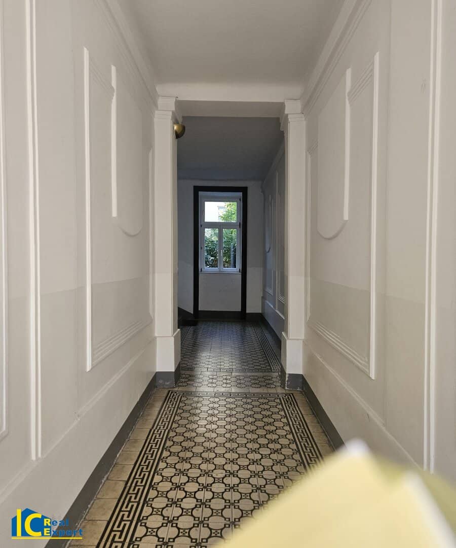 Attractive rental building in 1130 Vienna, 372 m² living area, well maintained