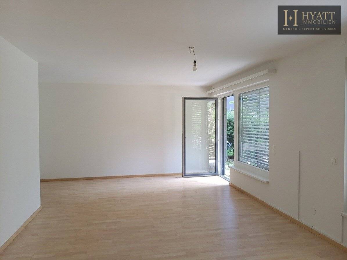 Stadtoase der Extraklasse: Edle Gartenwohnung für höchste Ansprüche in Bestlage