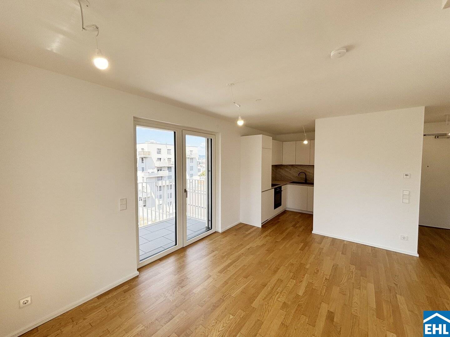 First occupancy 2-room apartment with distant view!