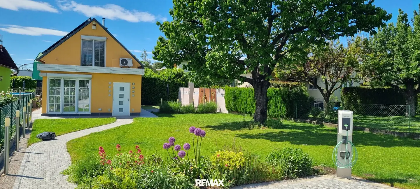Photovoltaics, Smart Home, Air Conditioning, E Charging Station - Dream House in KLG in 1110 Vienna