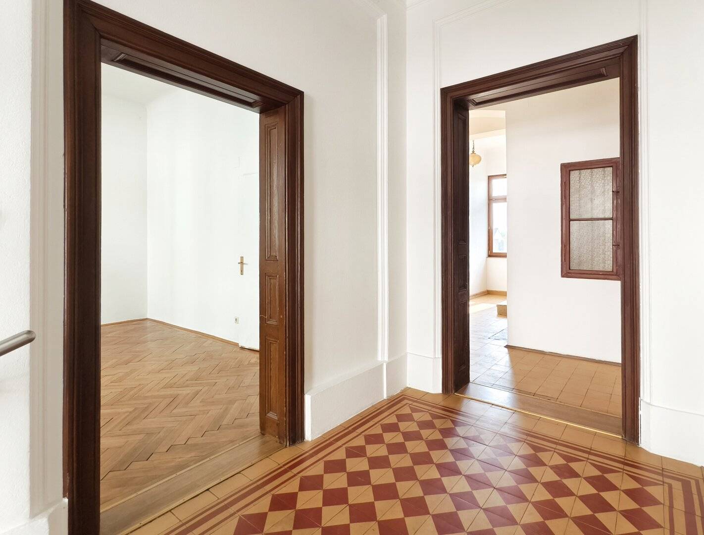 Families take note! Your new home in classic charming style with garden use in the town centre of Hollabrunn