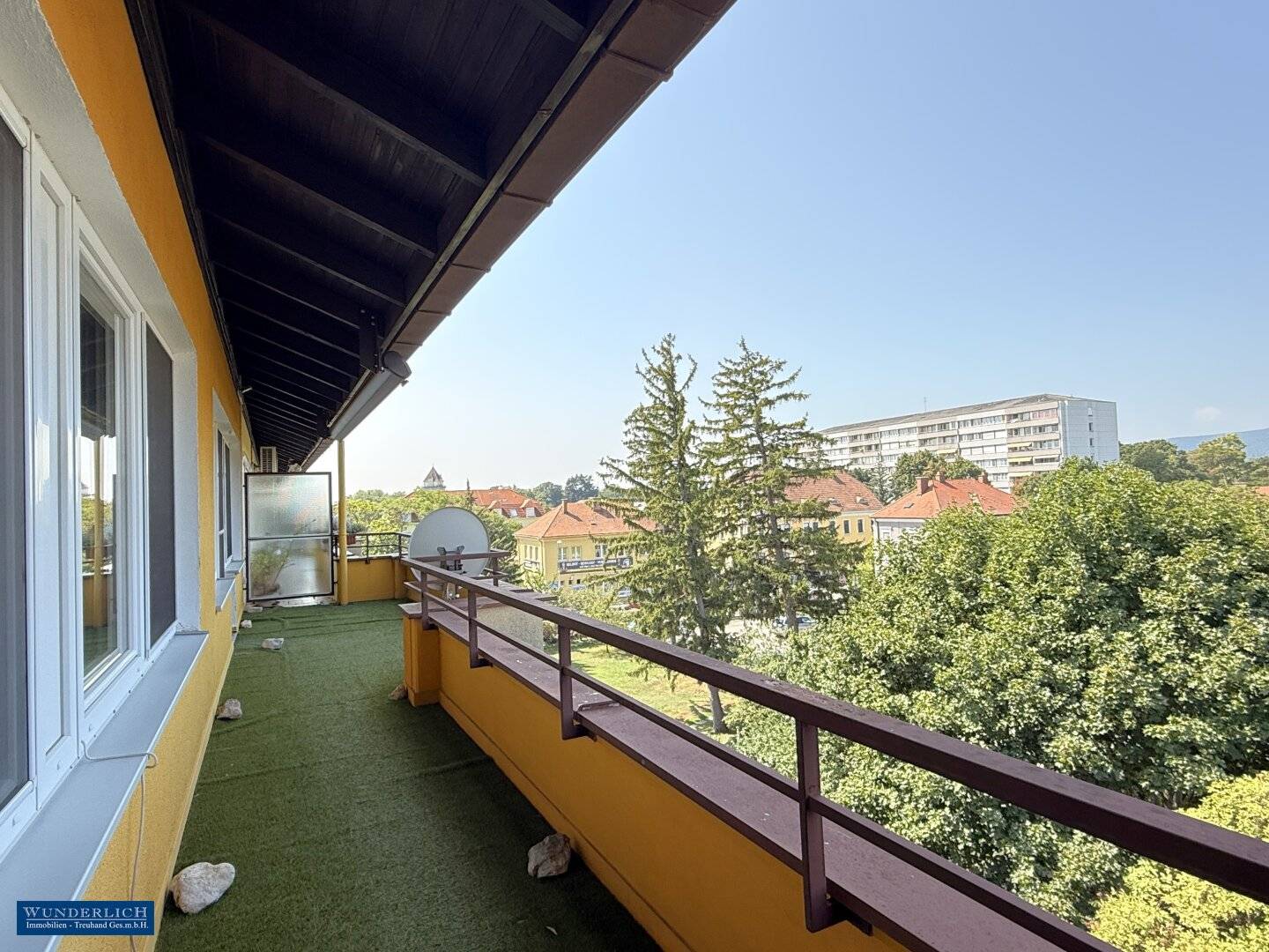 Dream terrace apartment with distant view