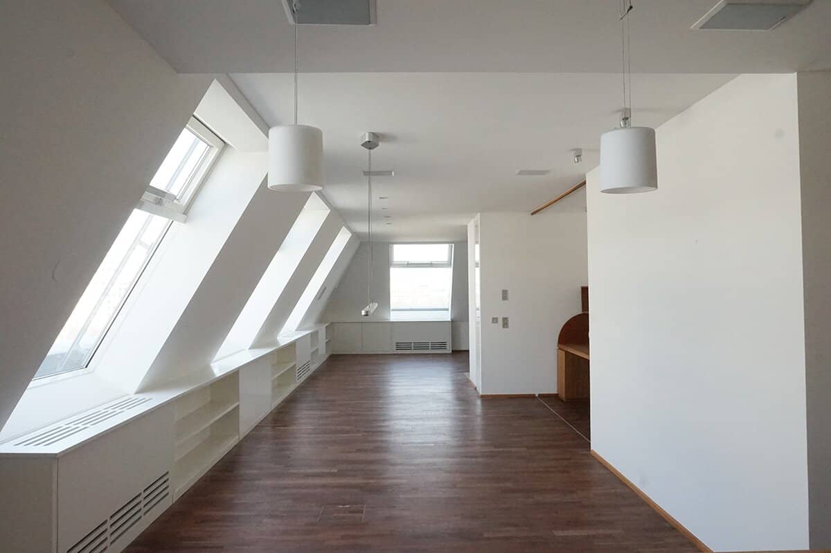 Ringstrassennähe! Luxuriöse 2-geschossige Dachterrassenwohnung in repräsentativem Stadtpalais!