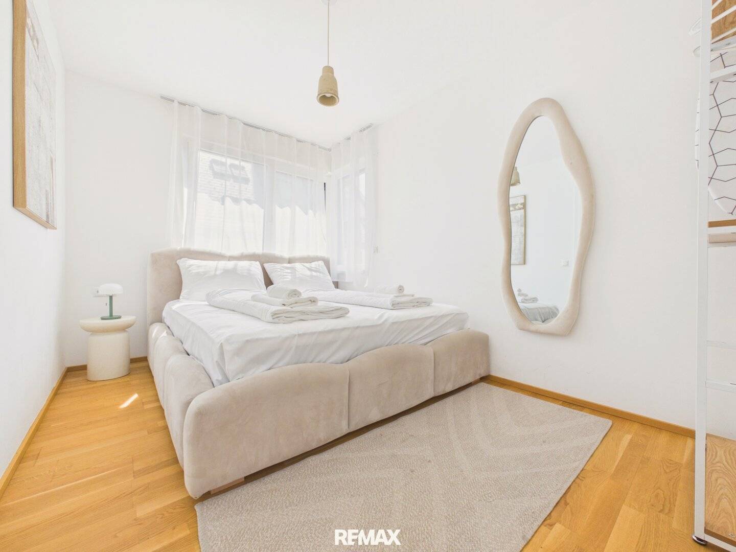 NEUBAU 2024 | STADLAU | 2-ZIMMER-WOHNUNG IM 3. OG – VOLL MÖBLIERT – TOP 18