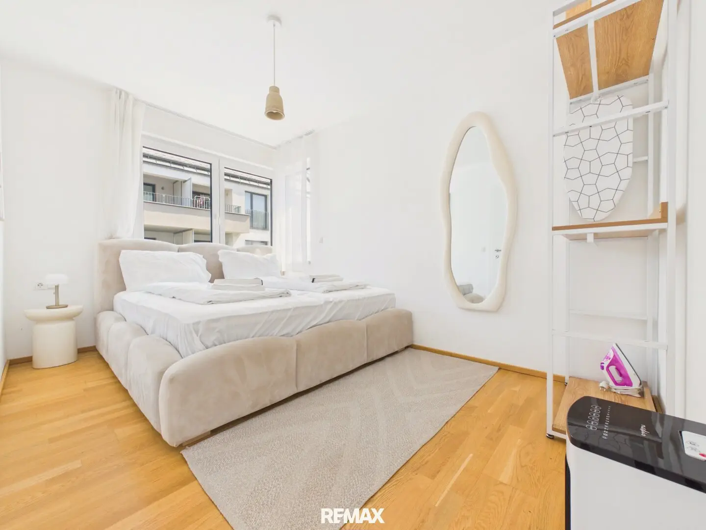 NEW BUILD 2024 | STADLAU | 2 ROOMS & FULLY FURNISHED | 220 M TO THE S-TRAIN | TOP 6