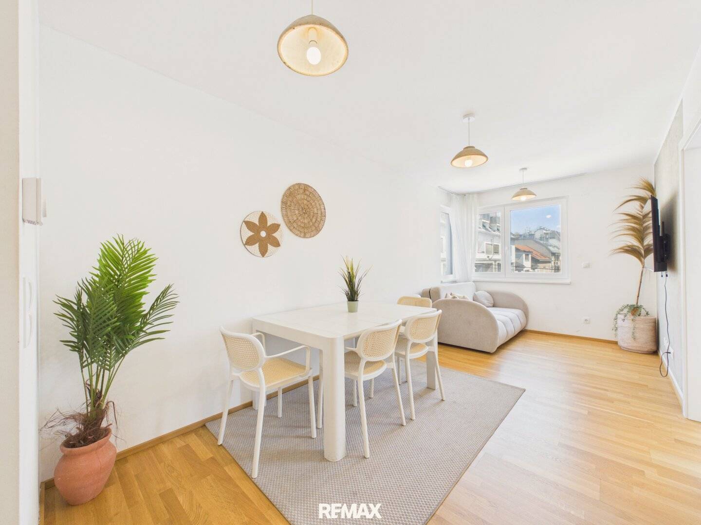 NEUBAU 2024 | STADLAU | 2 ZIMMER &amp; VOLL MÖBLIERT | 220 M ZUR S-BAHN – TOP 6