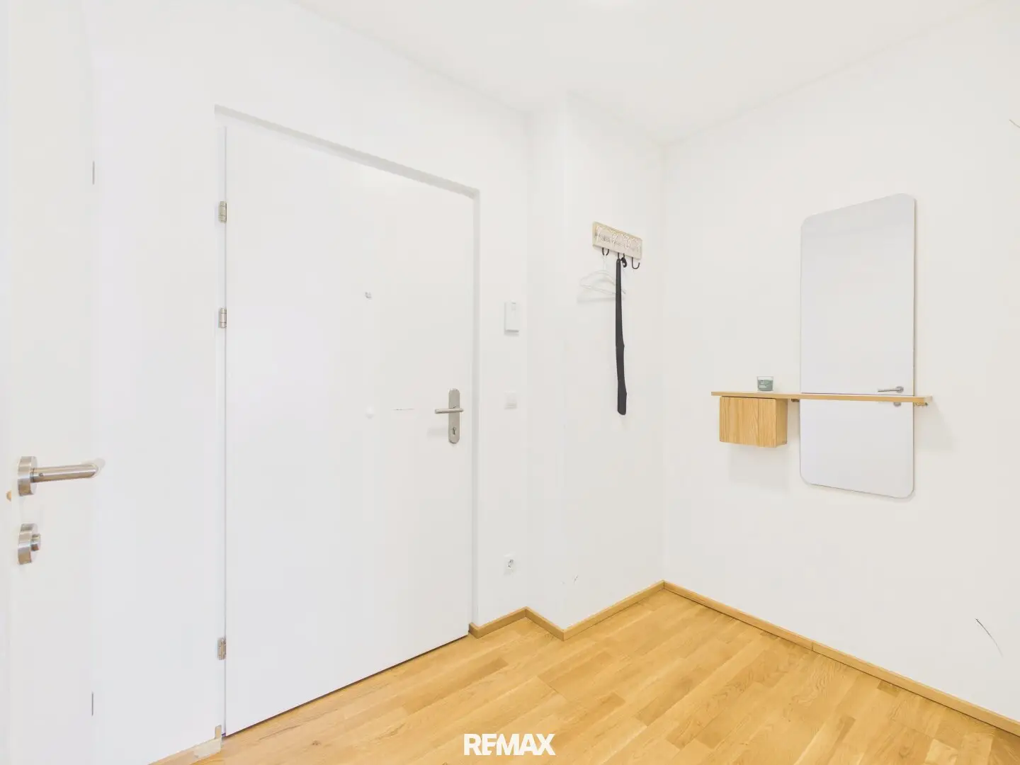 NEW BUILD 2024 | STADLAU | 2 ROOMS & FULLY FURNISHED | 220 M TO THE S-TRAIN | TOP 6