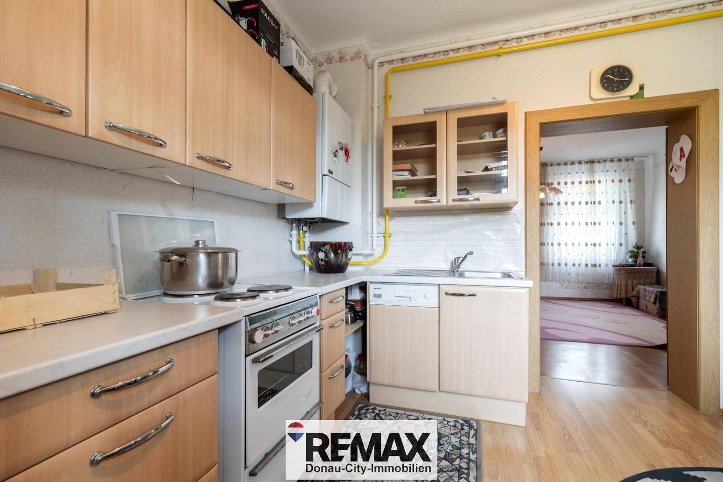Family apartment with convertible attic and sunny garden