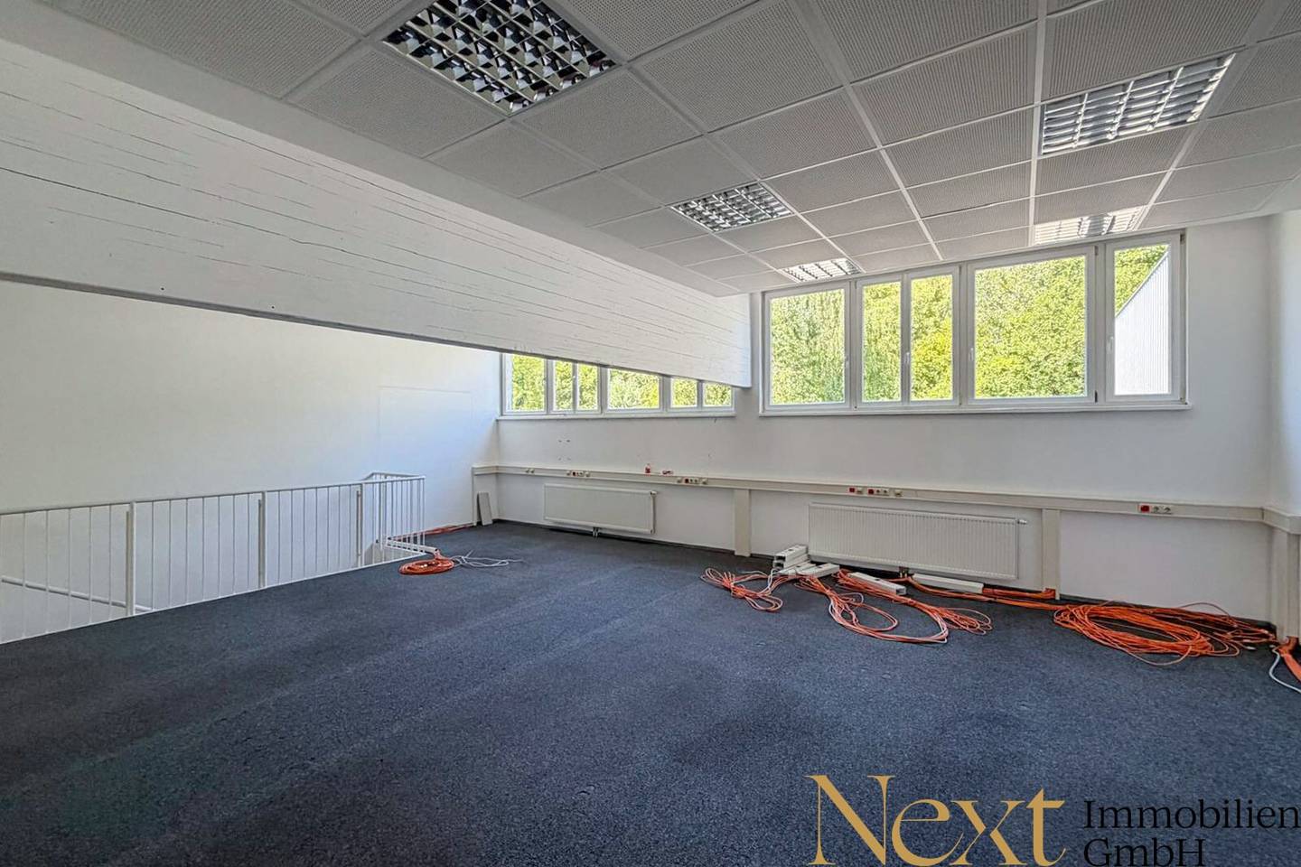 Attractive commercial space with storage and office for rent in Linz-Urfahr