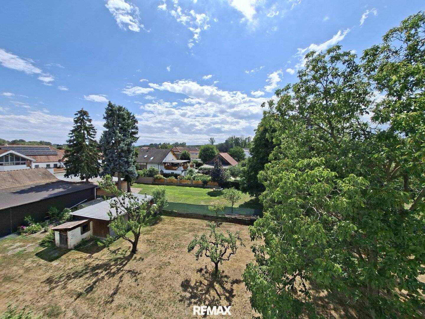 3 room apartment in quiet, family friendly location