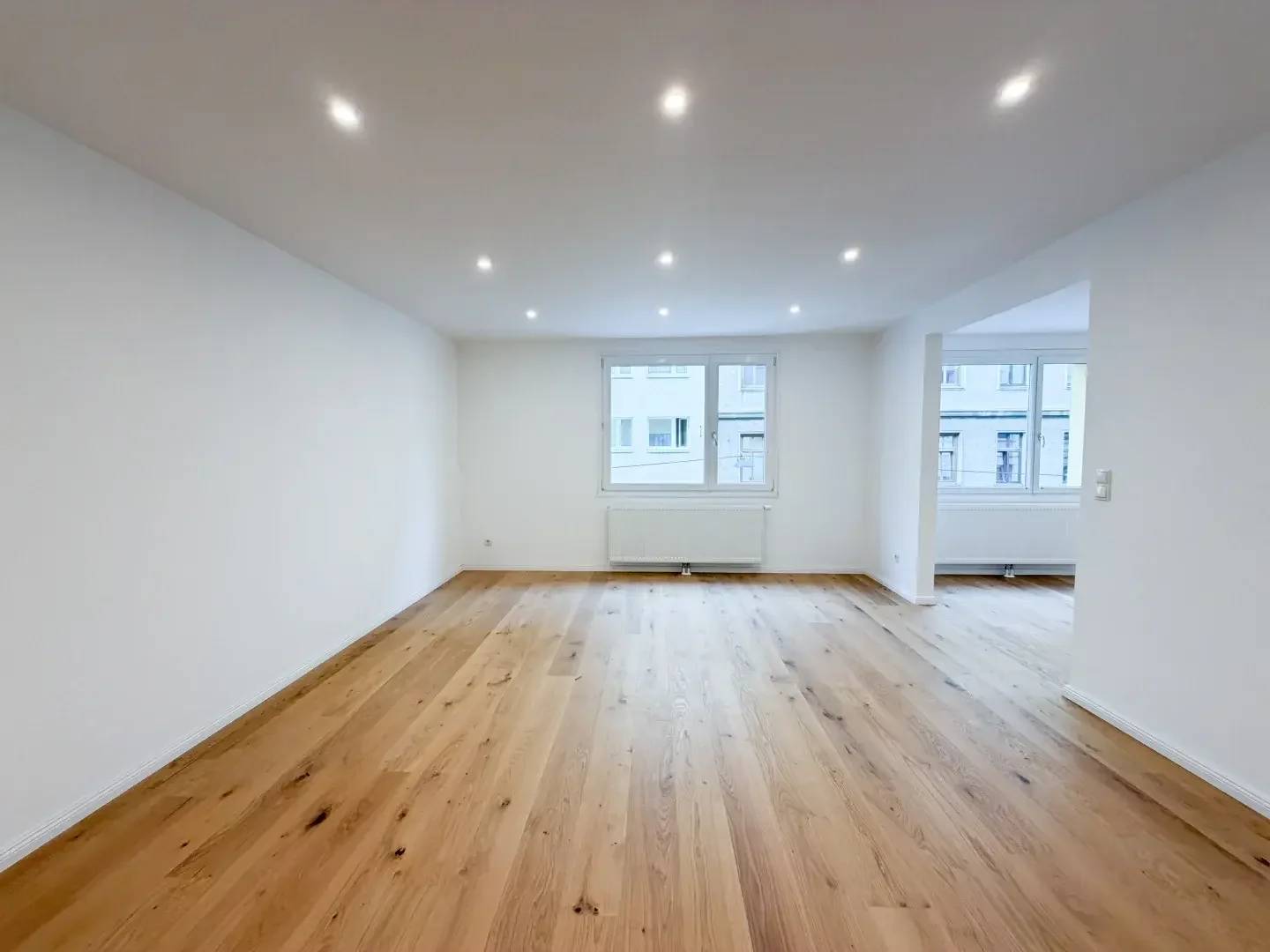 Stylish and beautifully renovated 3 room apartment near Arenbergpark