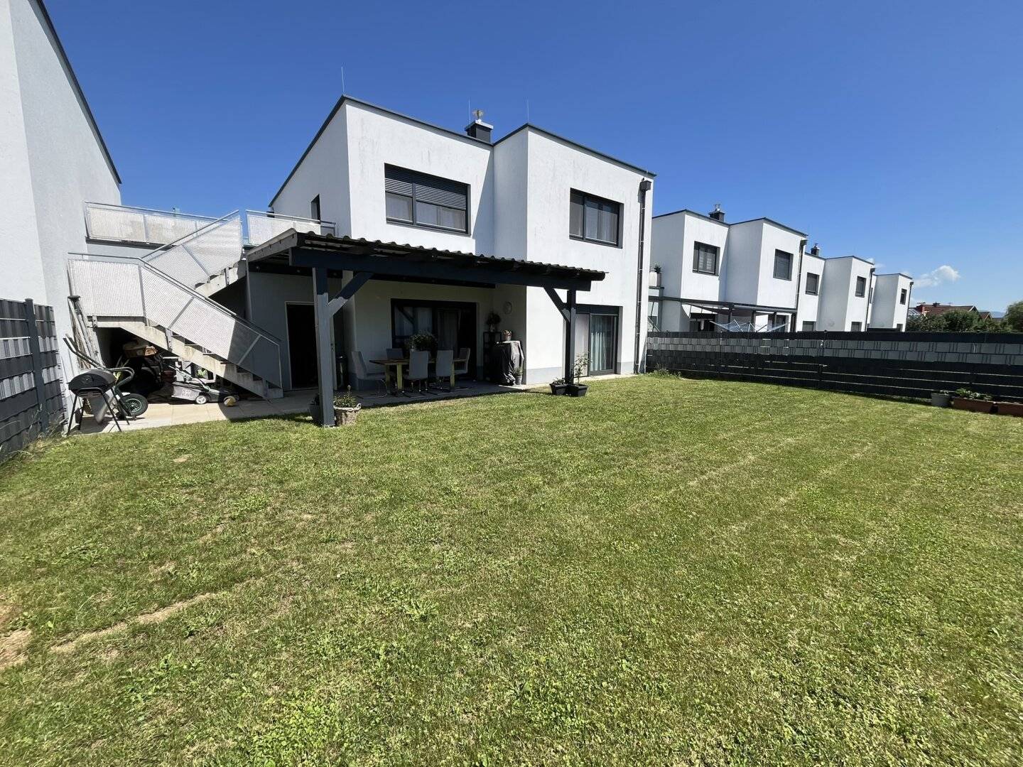 ++ Exklusives Einfamilienhaus mit Terrassen, Garage und Garten in Judenburg ++