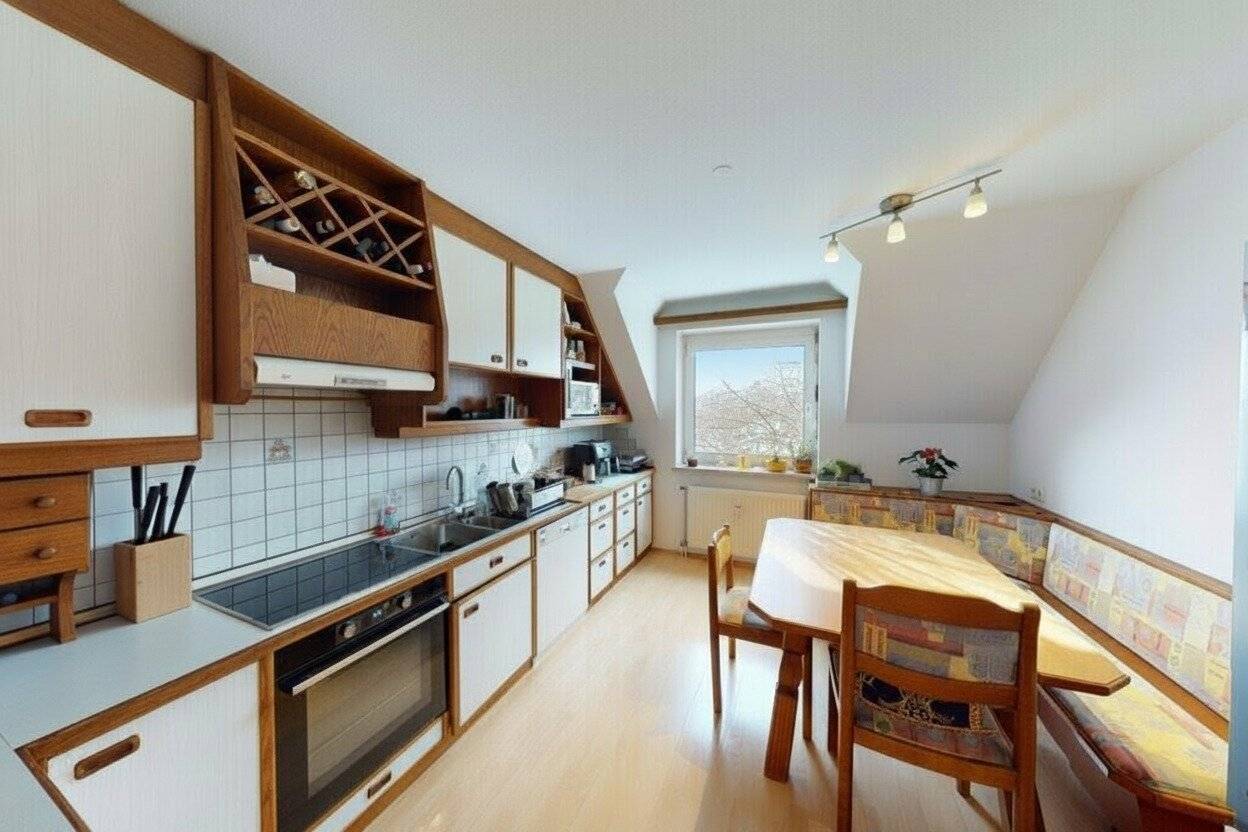 Ideal für Familien &amp; Paare mit Platzbedarf – Top Grundriss mit rund 90 m², sonniger Loggia und Carport in der Grazer Vorstadt
