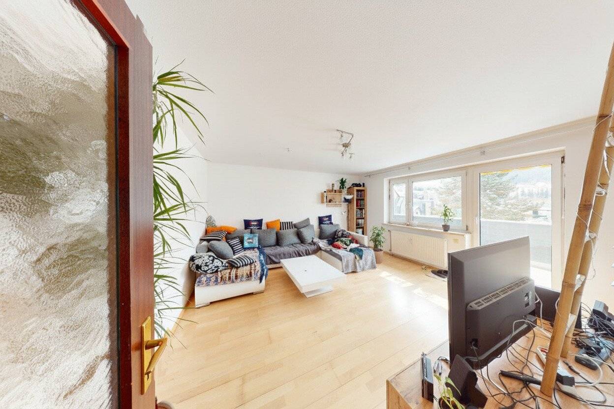 Ideal für Familien &amp; Paare mit Platzbedarf – Top Grundriss mit rund 90 m², sonniger Loggia und Carport in der Grazer Vorstadt