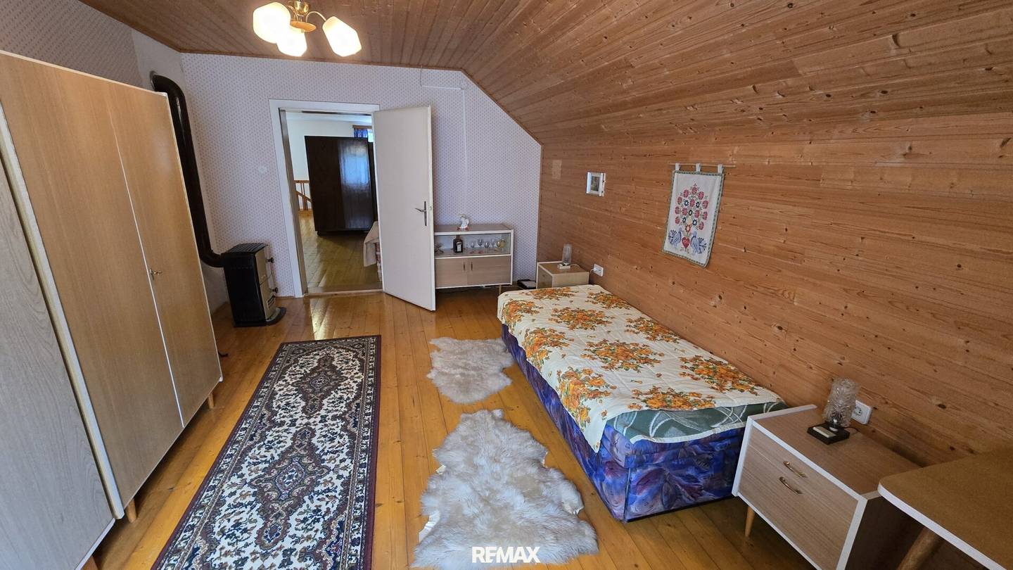 Einfamilienhaus mit großem Grundstück in naturnaher Lage von Schwarzenbach
