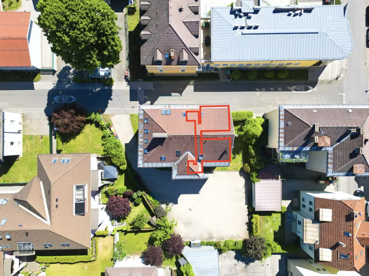 Practical commercial property with flexible use in Klagenfurt