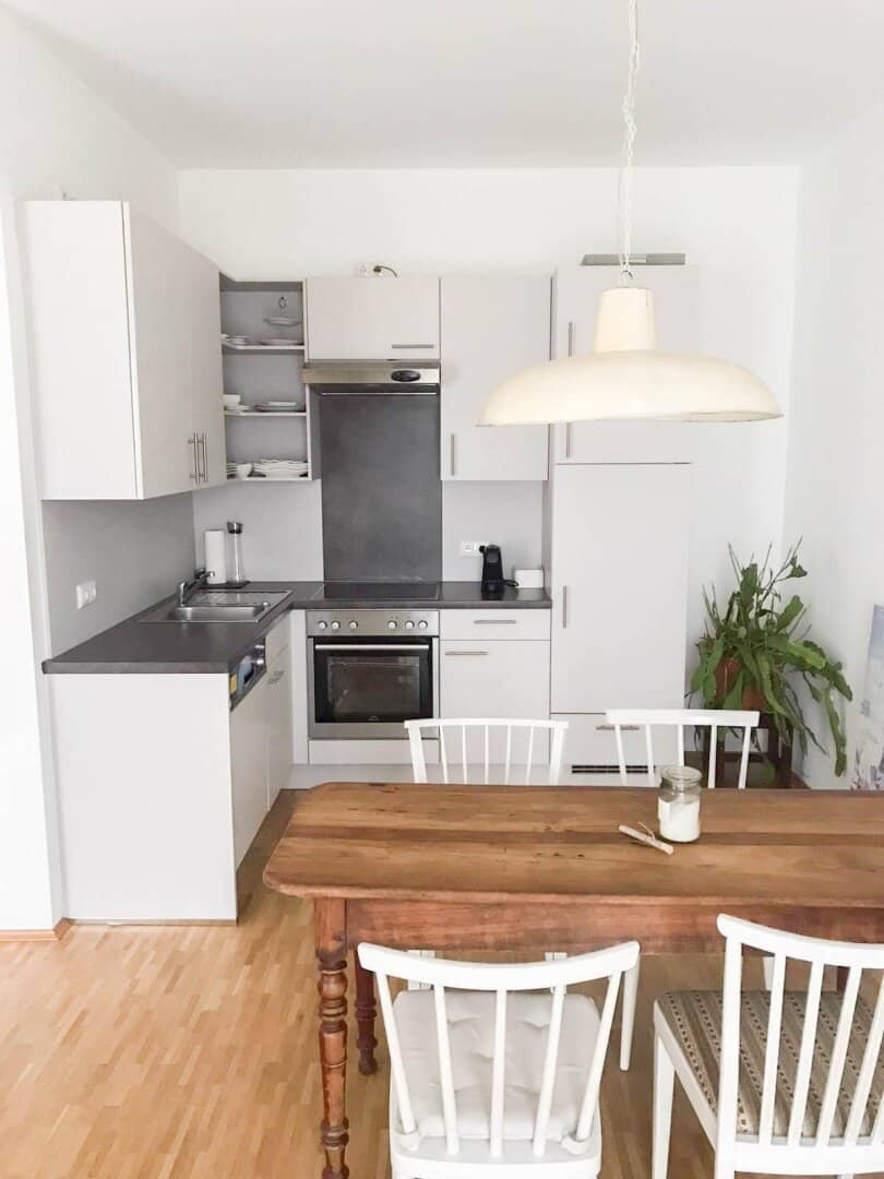 BRIGHT 3-ROOM APARTMENT I 71 M² I SUNNY BALCONY I GREAT LAYOUT