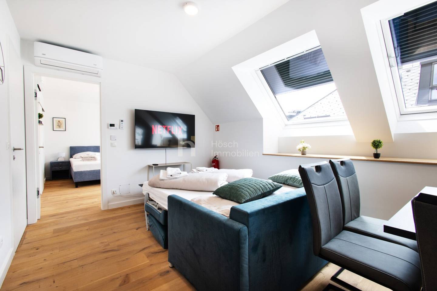 Bright attic maisonette with around 20 m² terrace area near Praterstern