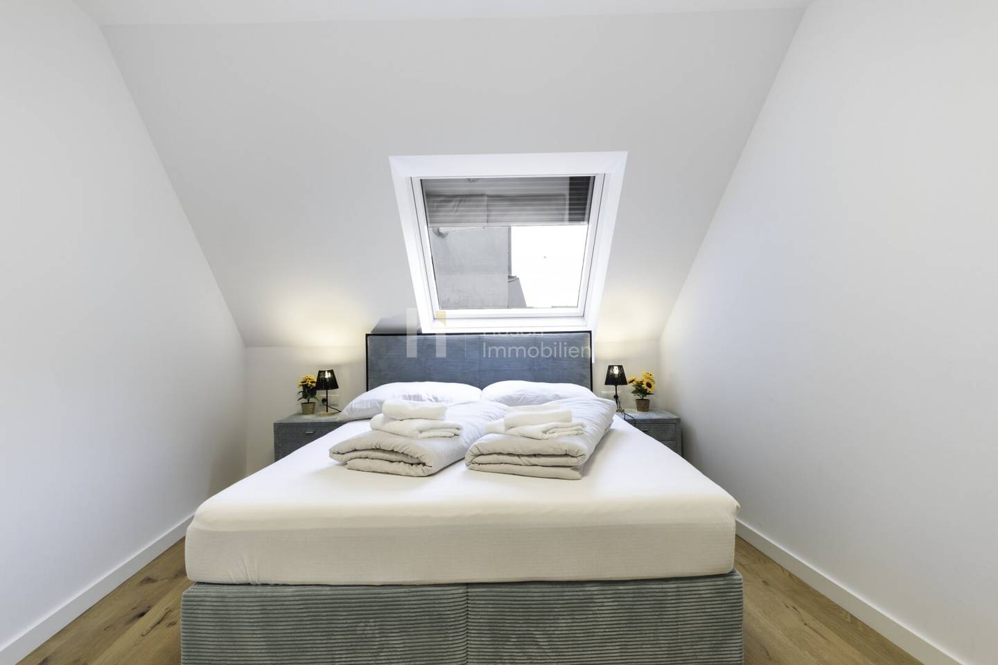 Großzügige 4-Zimmer-DG-Maisonette mit Dachterrassenanteil nahe Praterstern