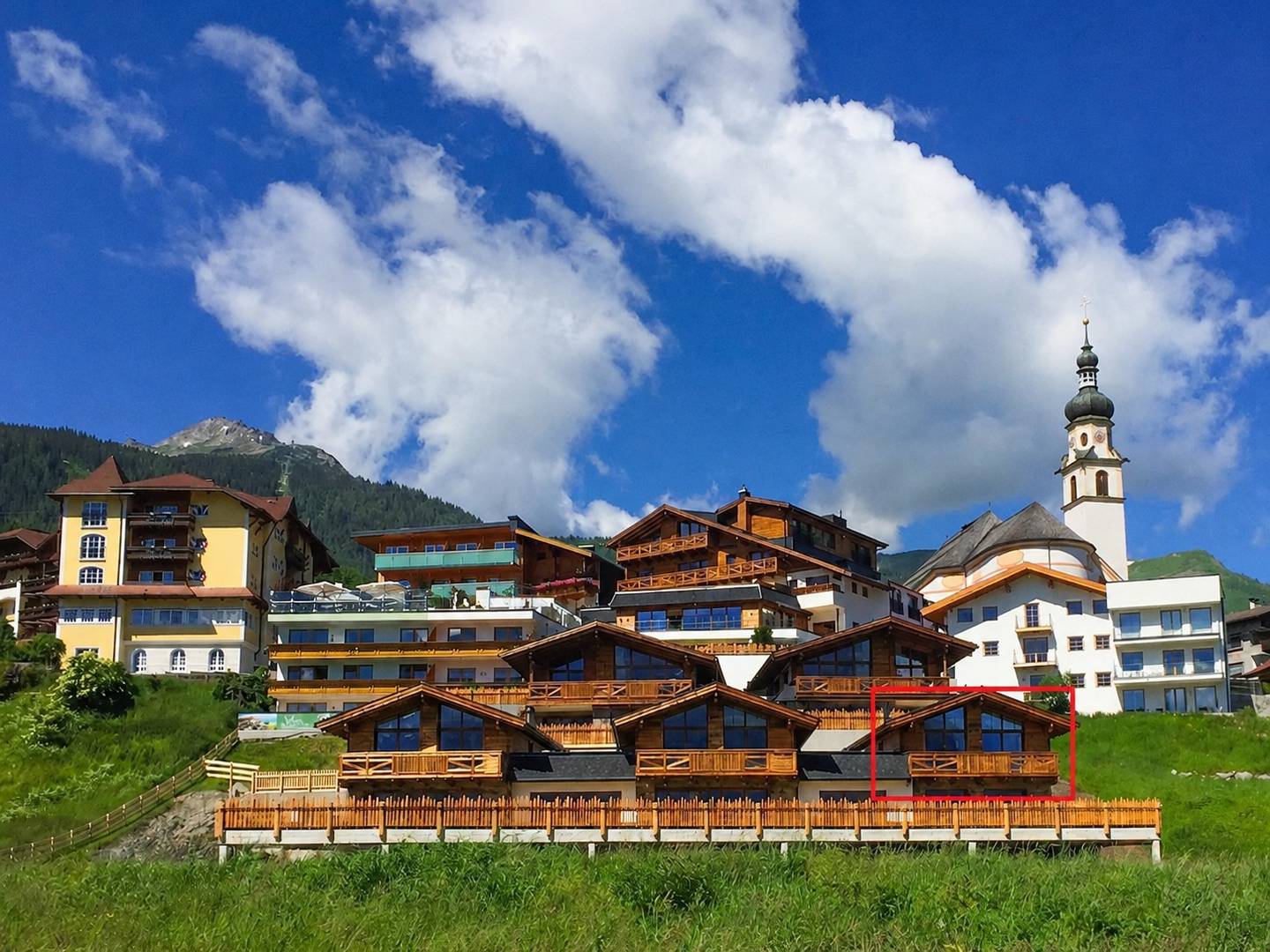 Alpenstil Ferienwohnung mit Terrasse und Wellness