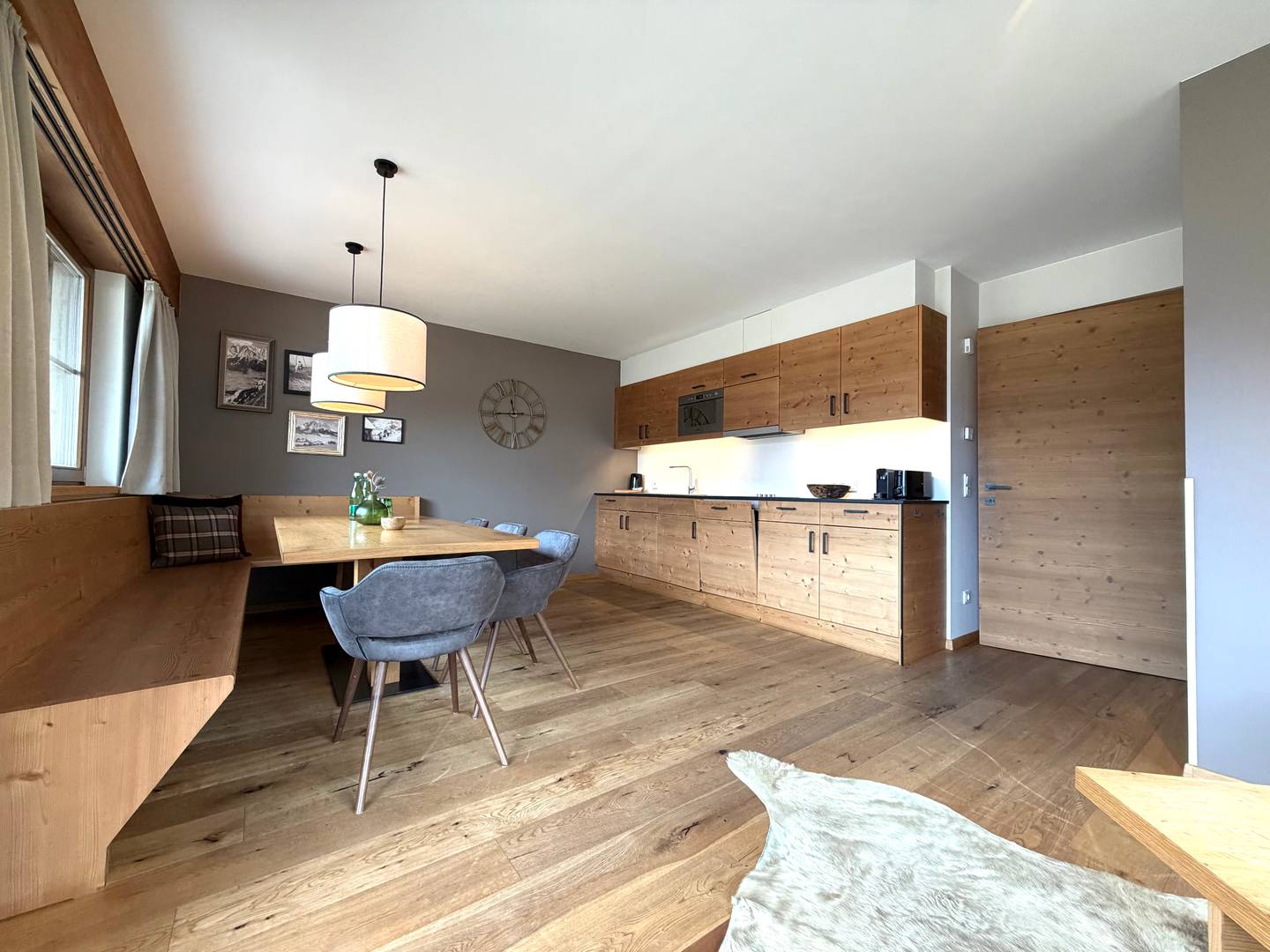 Alpenstil Ferienwohnung mit Terrasse und Wellness