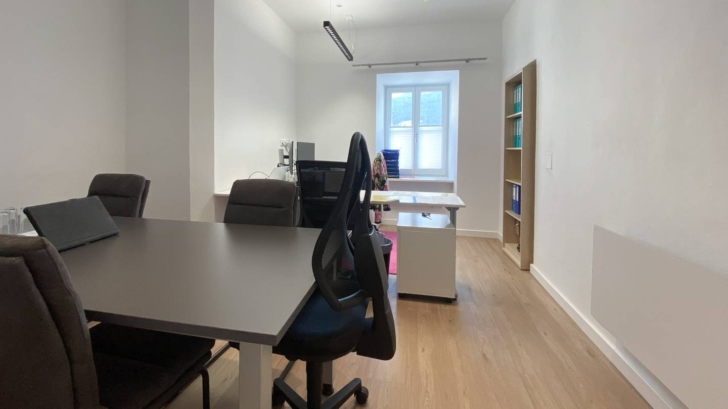 Modernisierte Wohnung in town centre with lift