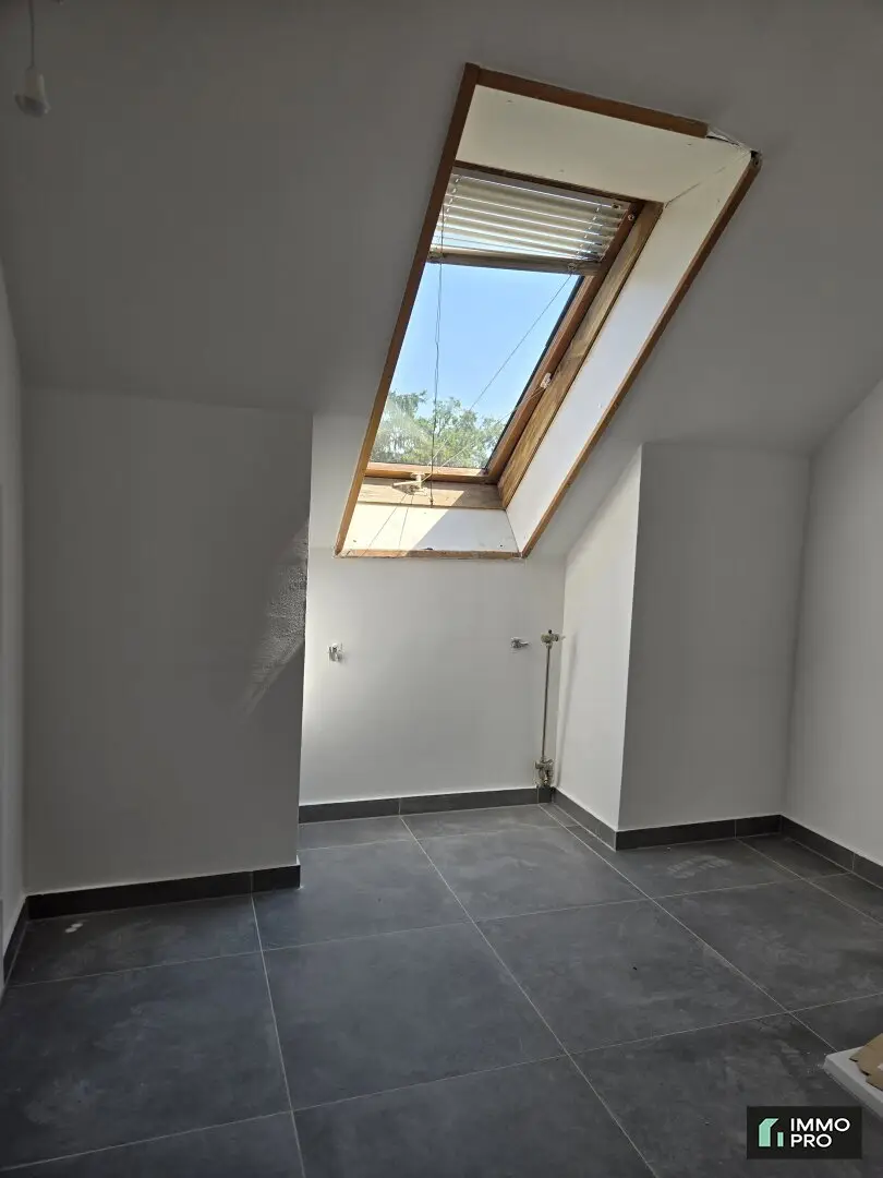 Generalsanierte 2 Zimmer Wohnung beim RESOWI