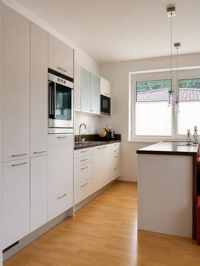 Modernes Wohnen mit Bergblick – Exklusive Dachgeschosswohnung in ruhiger Sonnenlage