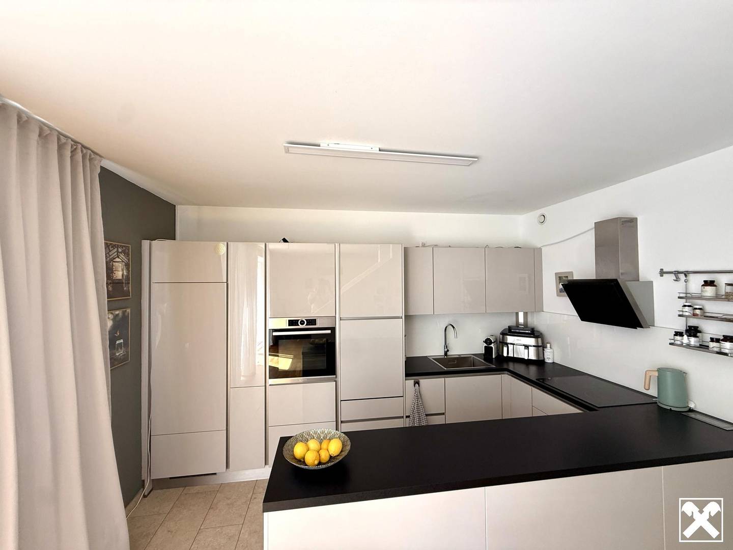 Top gepflegte Familienwohnung mit Garten und Terrasse