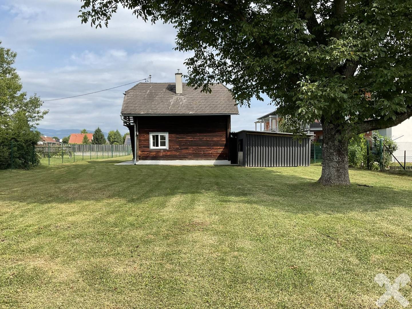 Großzügiges Grundstück mit Potenzial Familienwohnung
