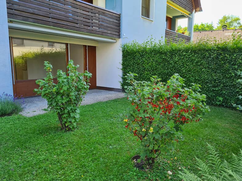 Fully furnished apartment near the lake in a quiet location