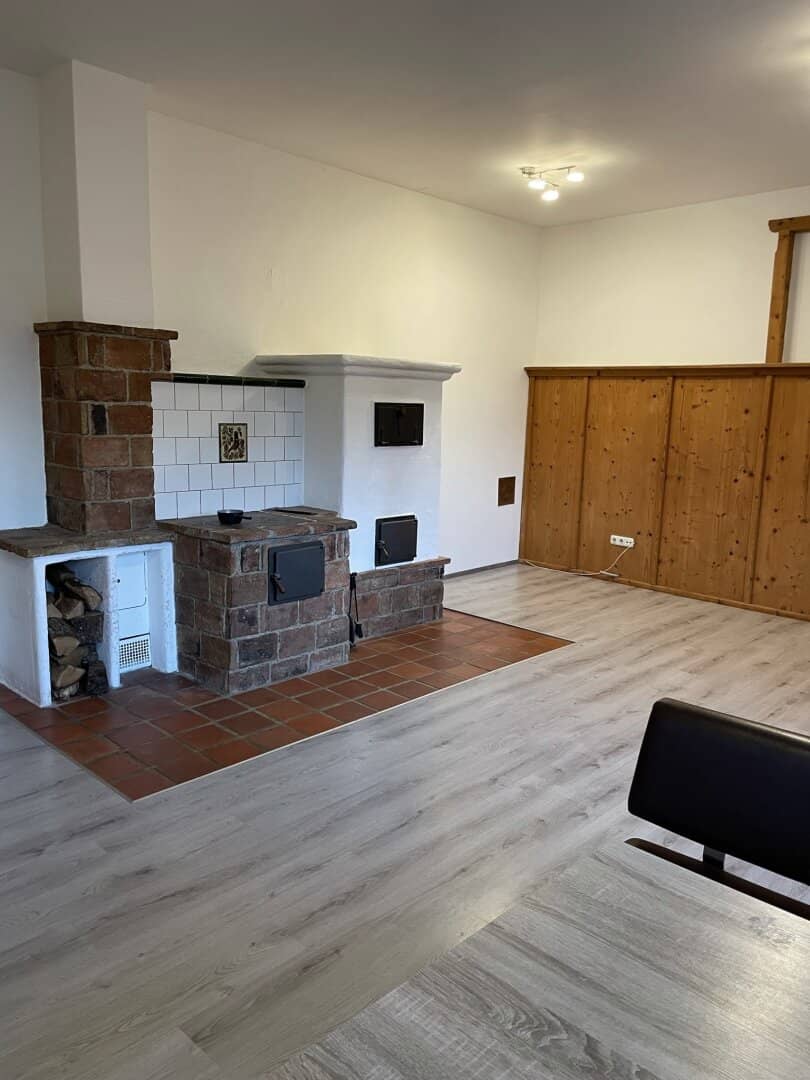 Riederhof - Charming garden apartment with development potential - partly immediately occupiable or ideal investment property in a dreamy natural location