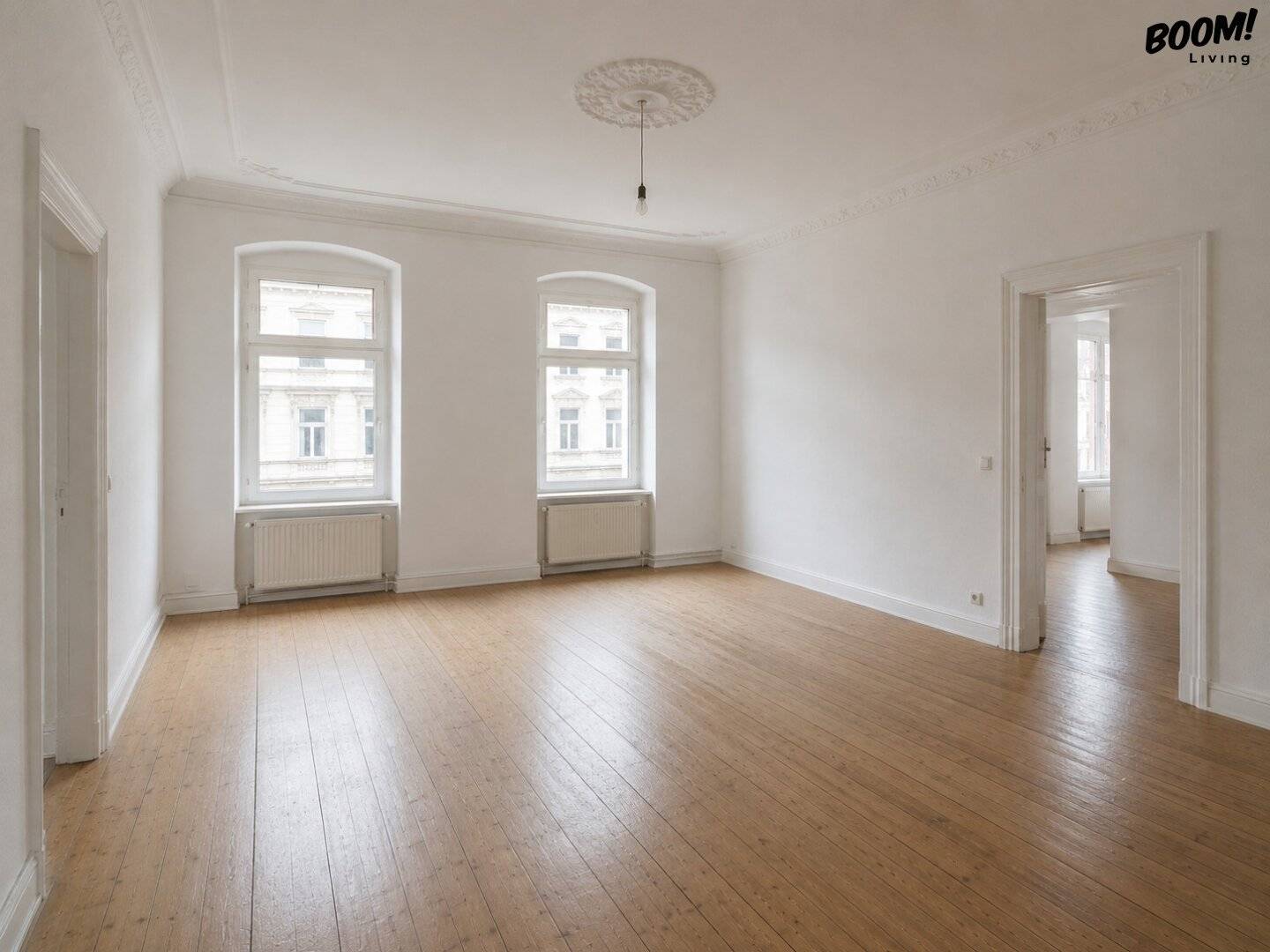 Charming period apartment with development potential in prime location