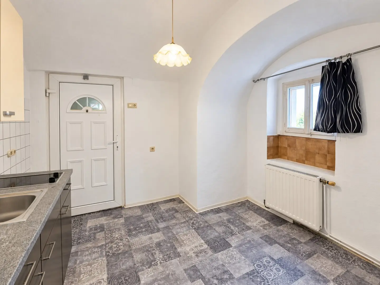 Single apartment in the centre of Bruck an der Leitha