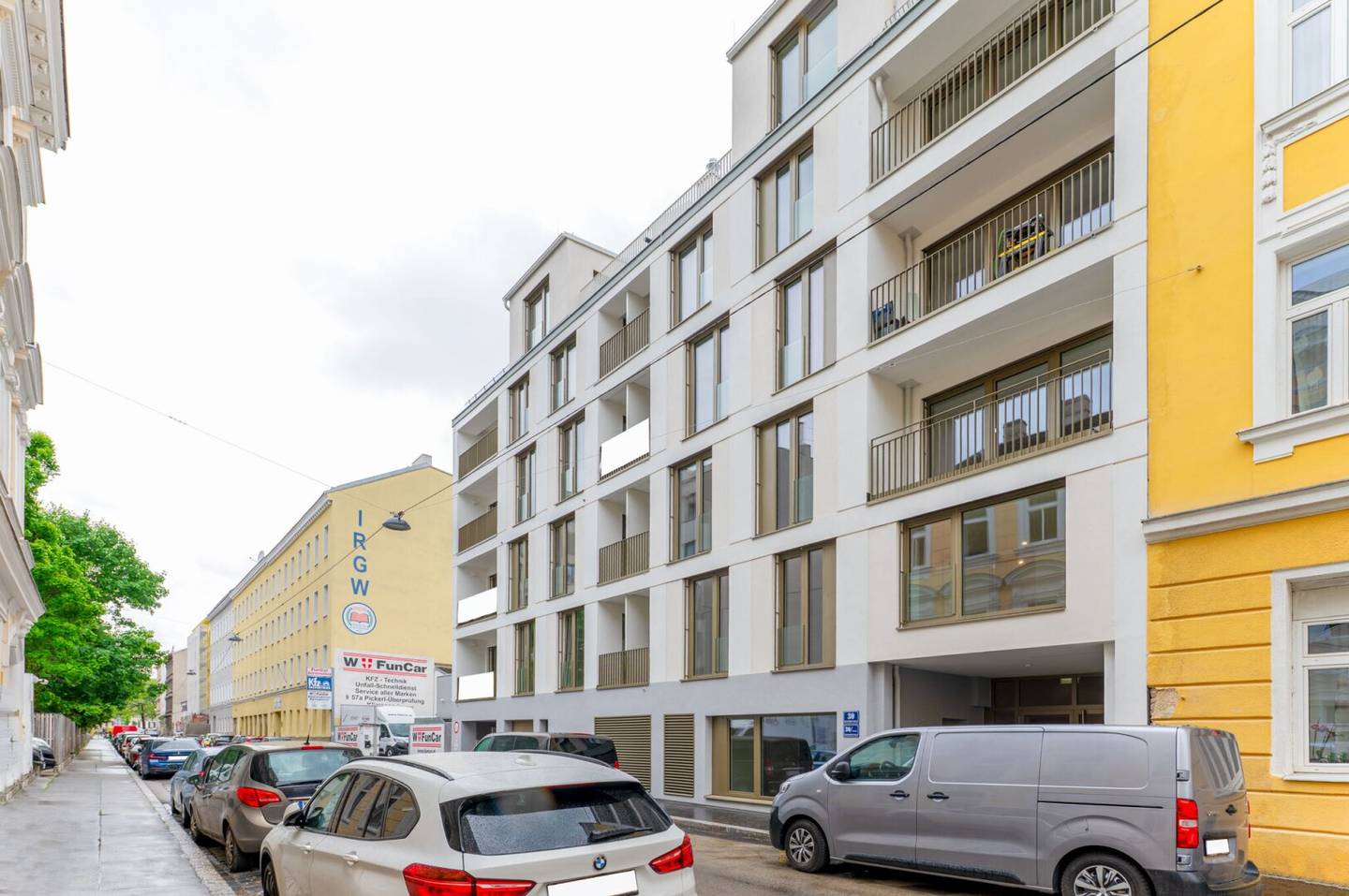 Rauchfangkehrergasse 30 Garage parking space for rent