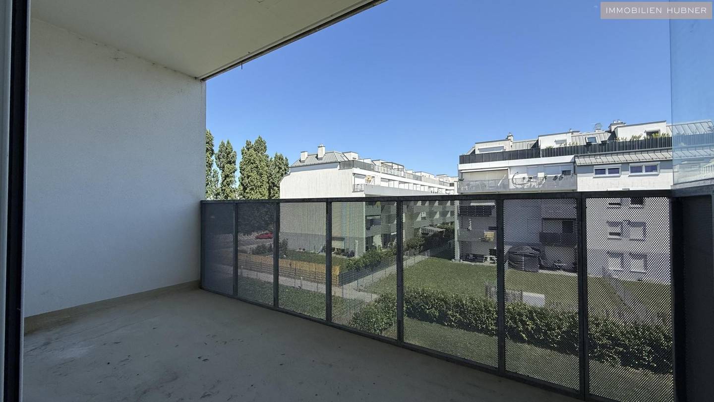 Ruhige Wohnung mit Loggia nahe Akademiepark