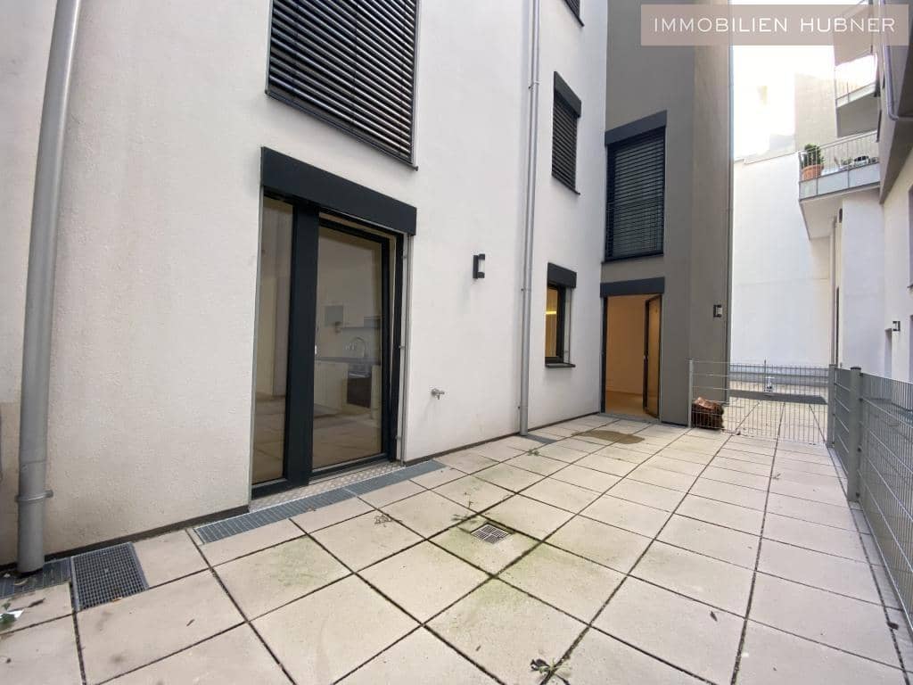 Helle Wohnung mit großer Terrasse nahe Haus des Meeres