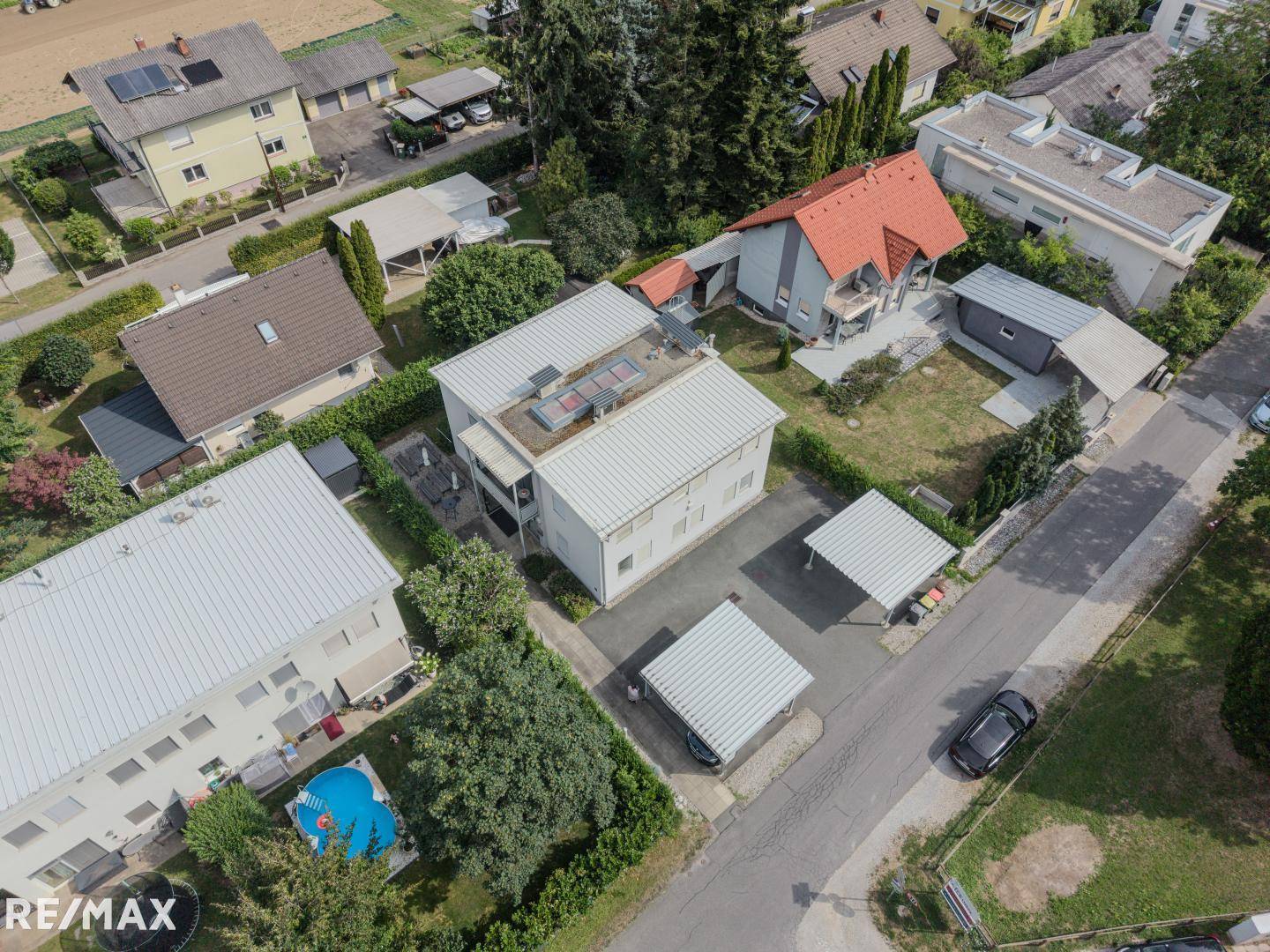 Klimatisierte Loftwohnung nahe Magna in gepflegtem Bürohaus
