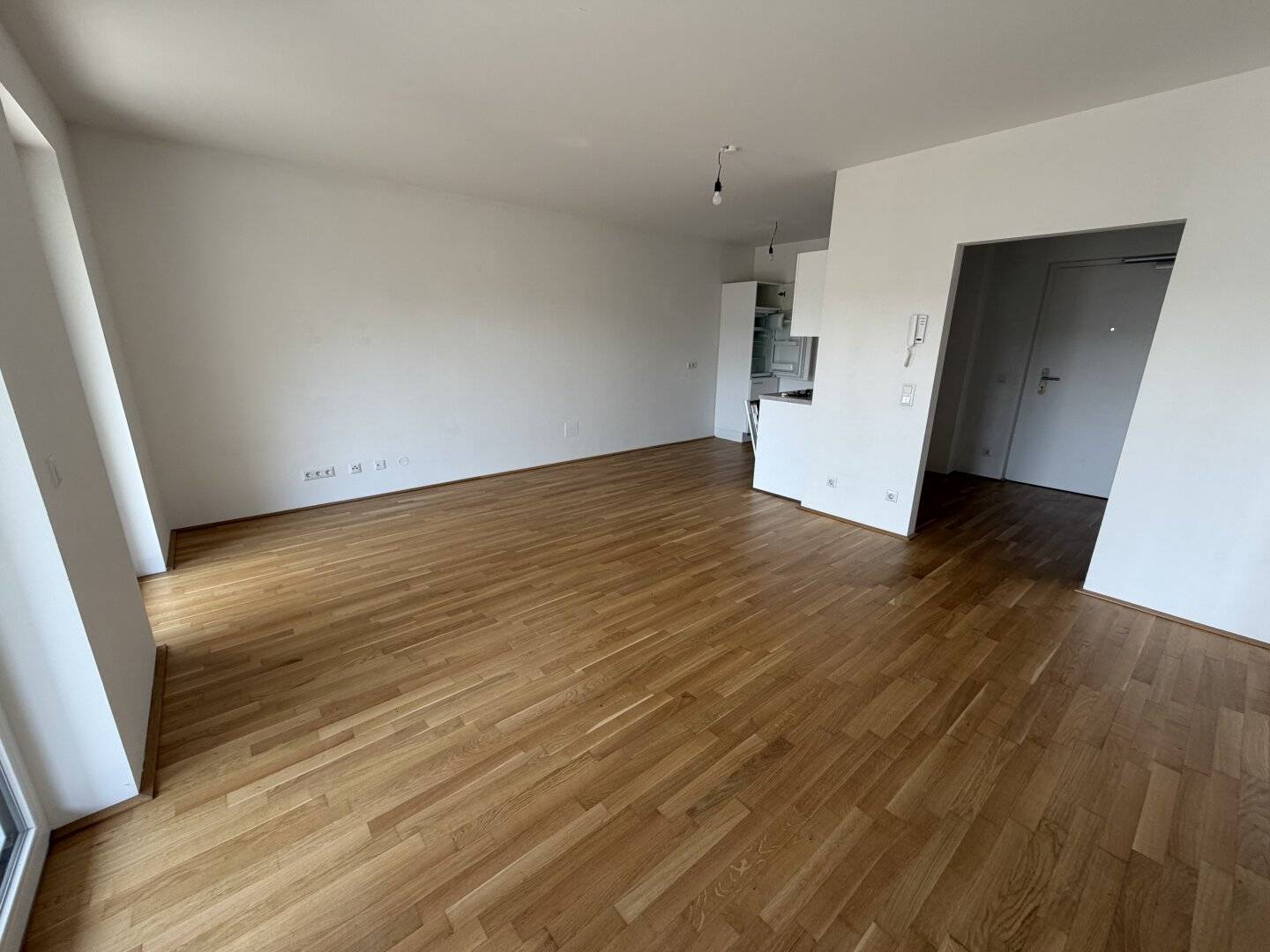 2 Monate mietfrei! Neuwertige 2 Zimmer Genossenschaftswohnung  - unbefristeter Mietvertrag