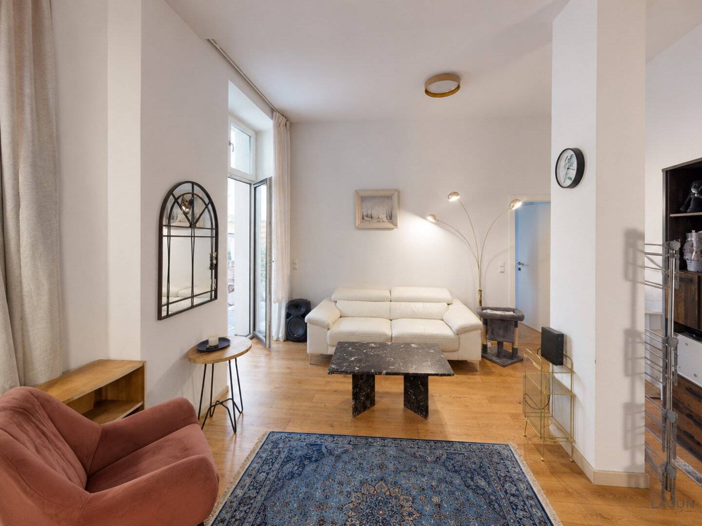 2-room apartment with terrace