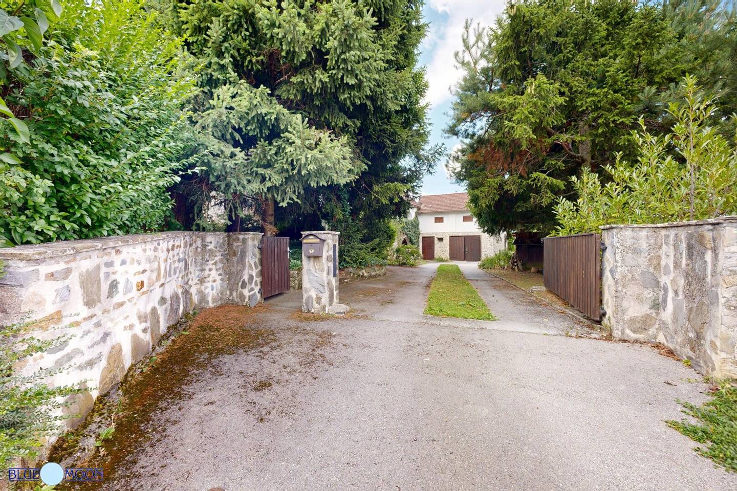 7435 Unterkohlstätten, Bauernhaus im burgenländischen Baustil, 2.146m² Grundstück mit Obstbäumen, 140m² Wohnfläche, Kellergewölbe mit Weinkeller, Garage, Werkstatt, Kaufpreis € 219.000,--