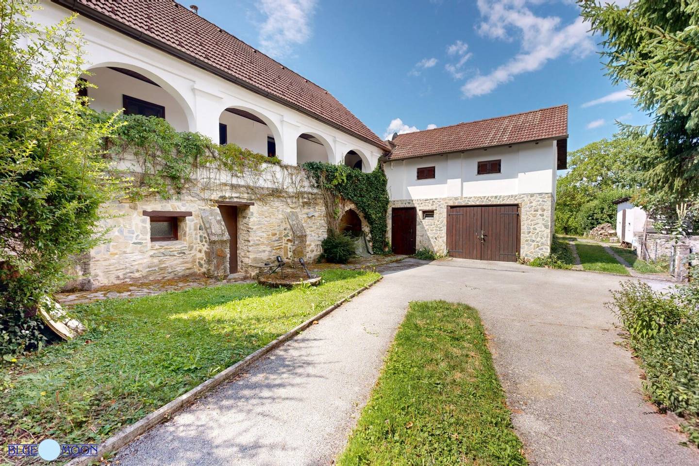7435 Unterkohlstätten, Bauernhaus im burgenländischen Baustil, 2.146m² Grundstück mit Obstbäumen, 140m² Wohnfläche, Kellergewölbe mit Weinkeller, Garage, Werkstatt, Kaufpreis € 219.000,--