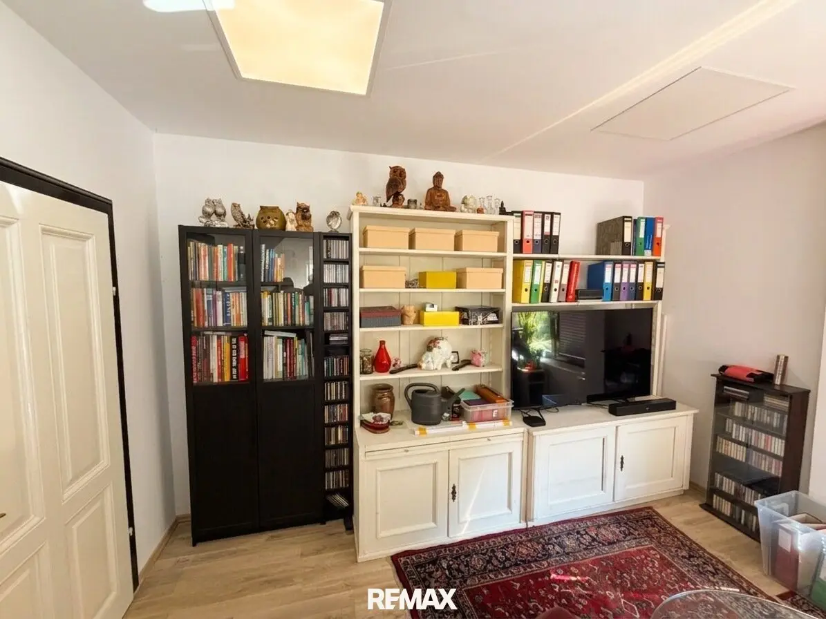 Großzügige helle 3-Zi-DG-Wohnung mit Garten in Gloggnitz - ideal für Ruhesuchende!