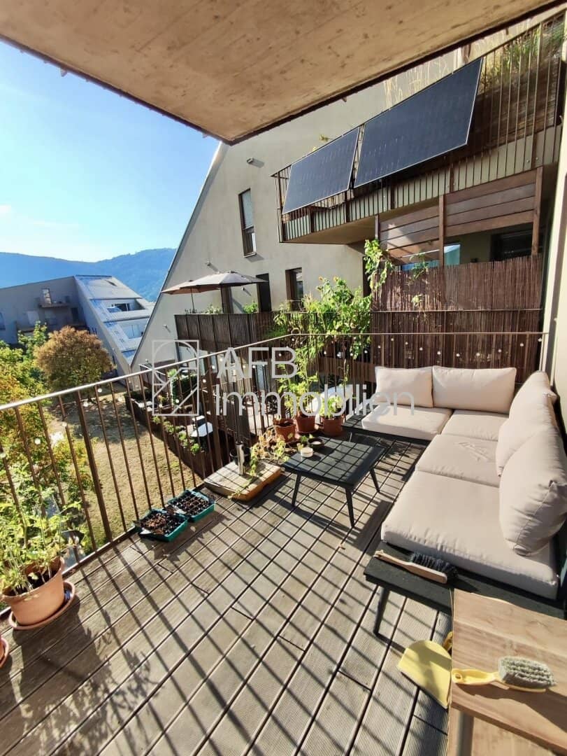 2-room apartment with balcony near FH Eggenberg