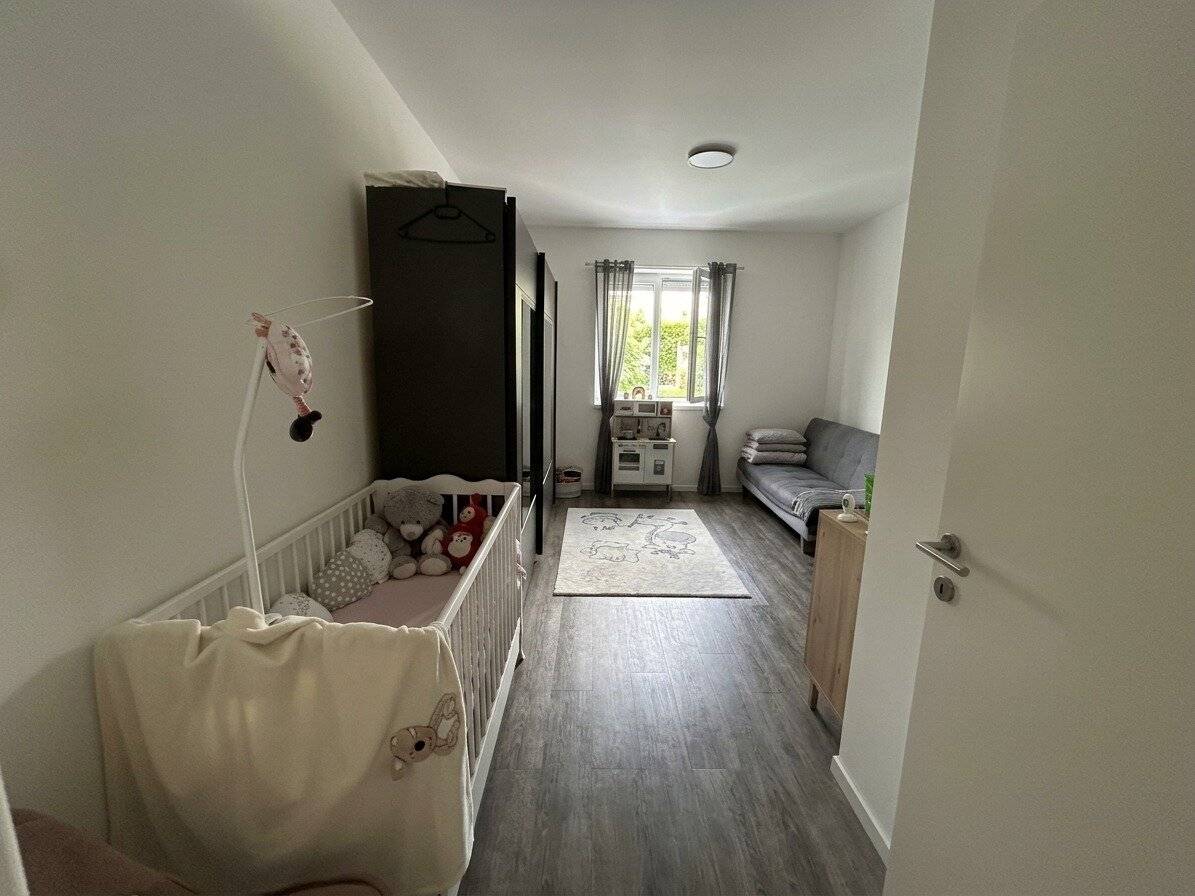 Furnished Modern 4-Room Terrace Apartment in Diersbach, 117m², 2 Parking Spaces, Underfloor Heating
